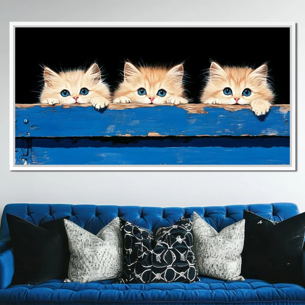 Curious Kitten Trio Peering Charm - Image 9