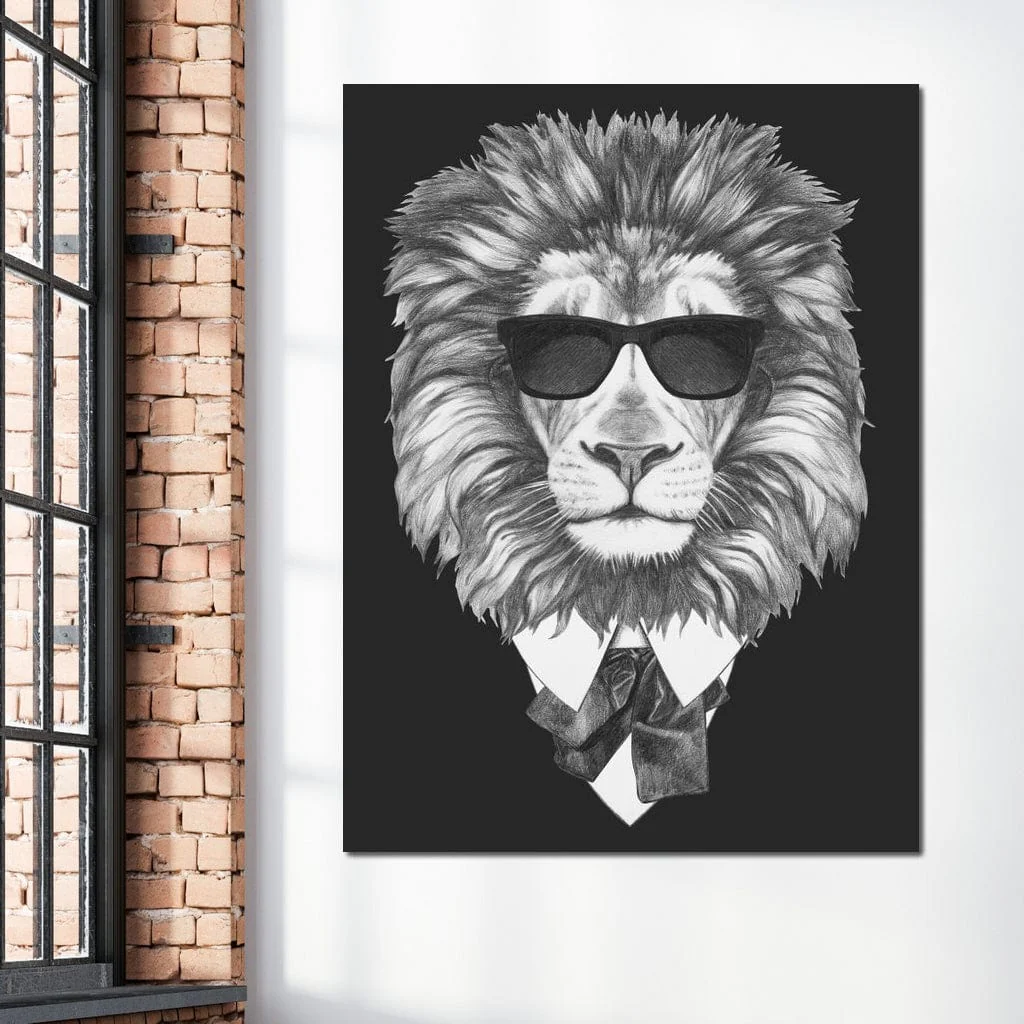 Dressed Up Lion - Image 3