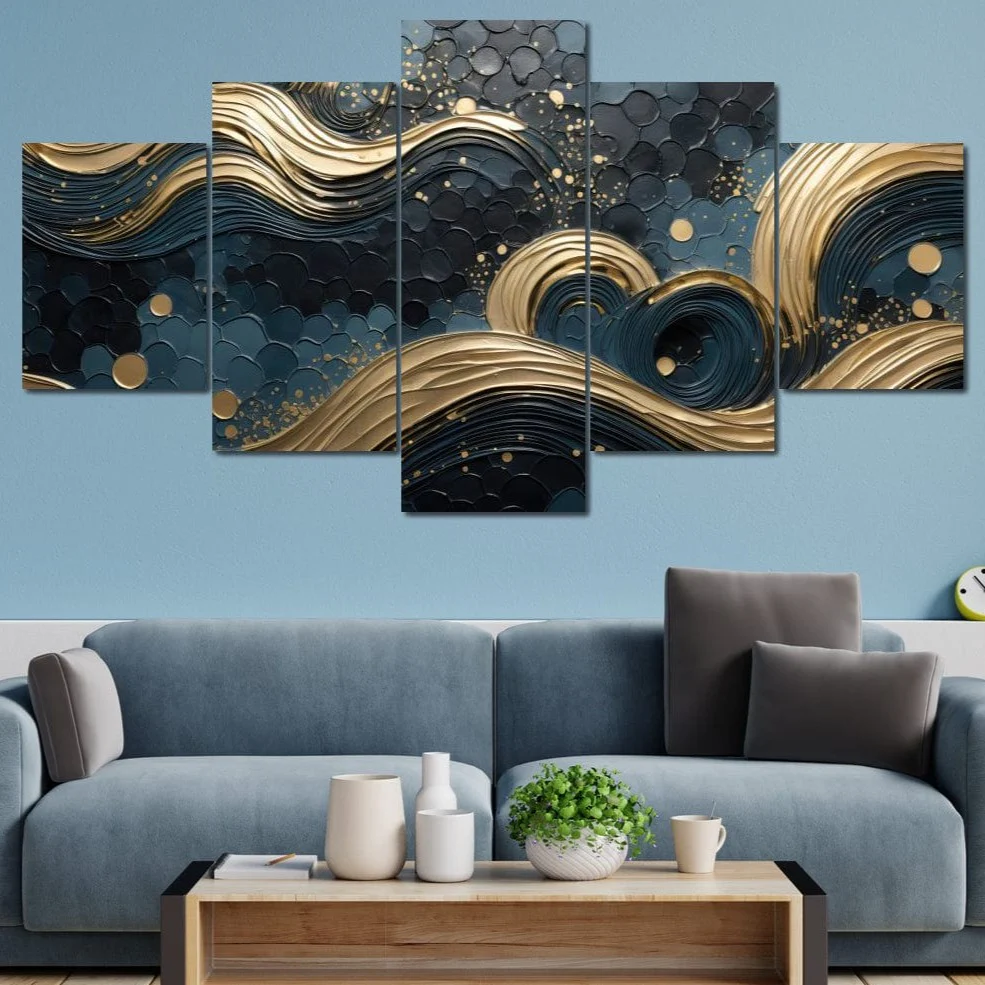 Golden Waves in Abstract Realism