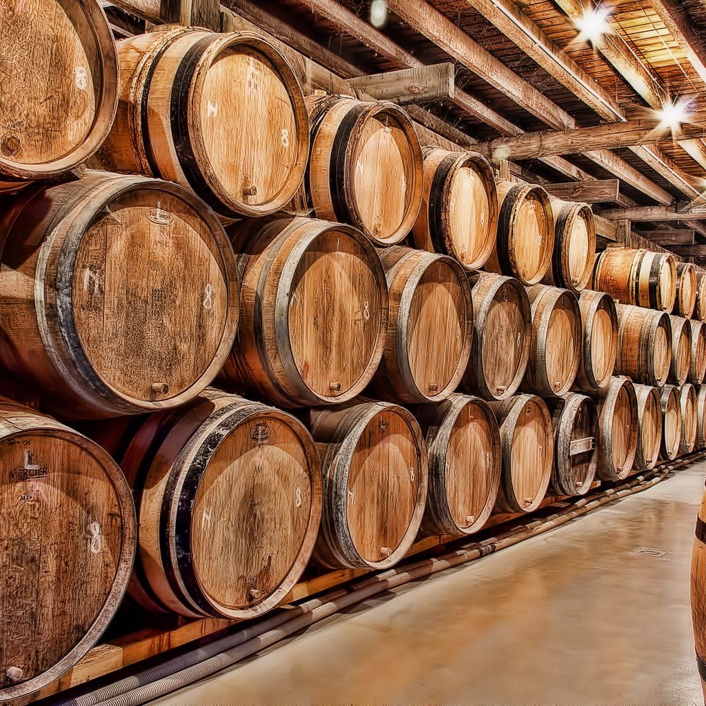 Oak Barrels - Image 19